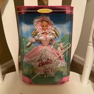 BARBIE - 1996 Collector Edition Barbie as Little Bo Peep